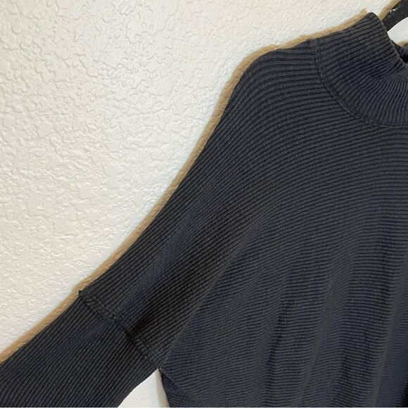 We The Free by Free People Casey Mock Neck Ribbed Tunic in Black size Small - Picture 9 of 14